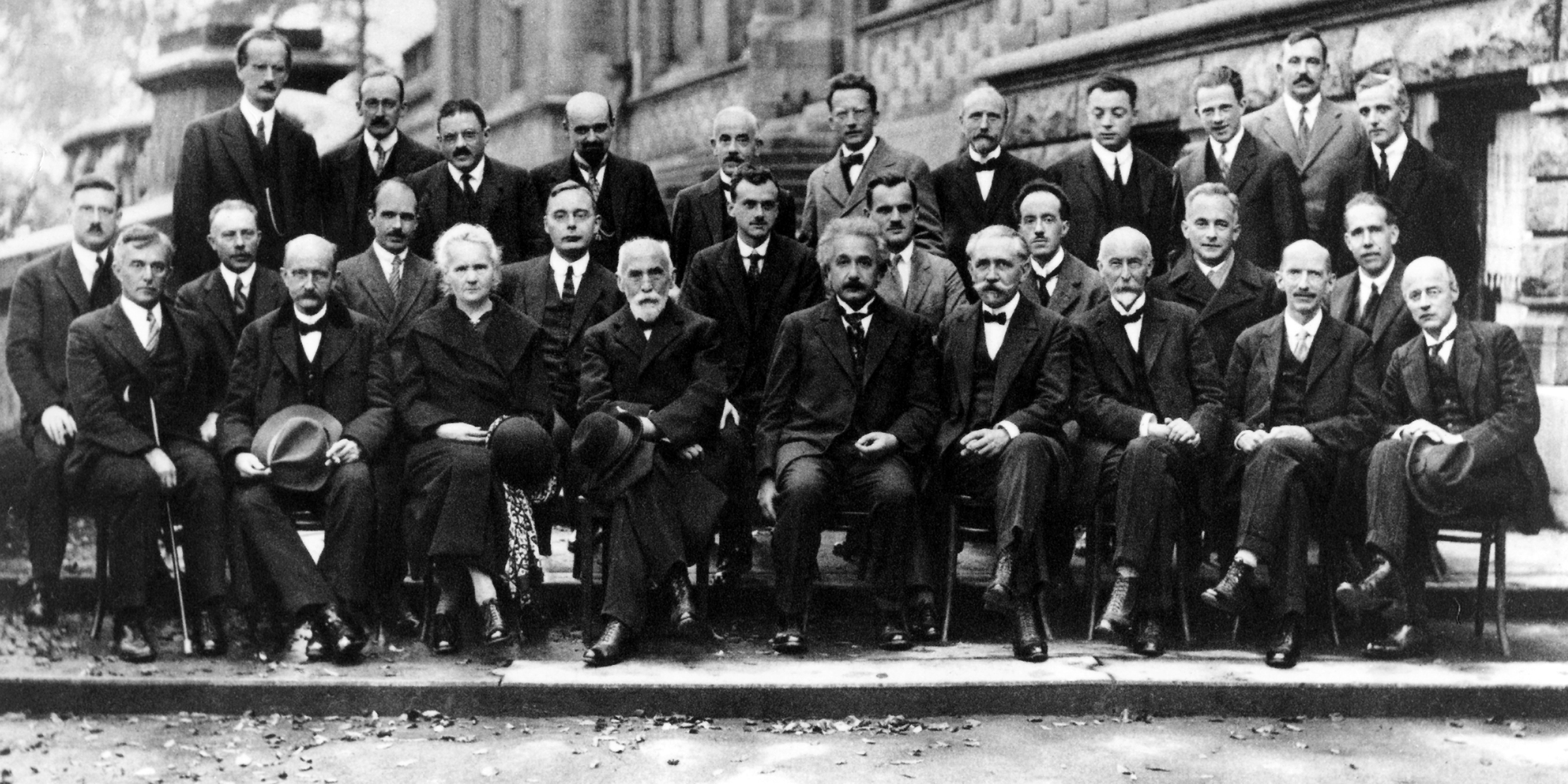 Image of 1927 Solvay conference