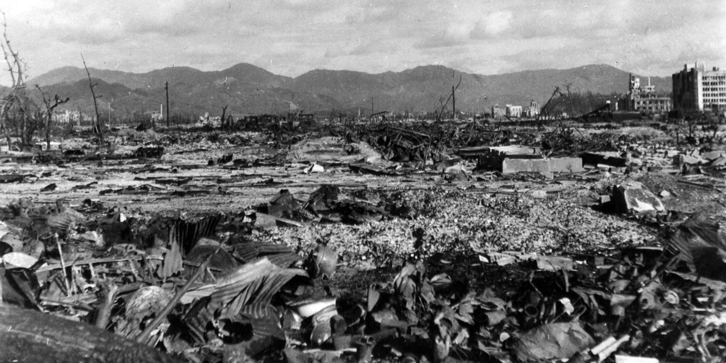 Image of Hiroshima destroyed by atomic bombinb